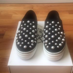 Alice and Olivia pearl sneakers